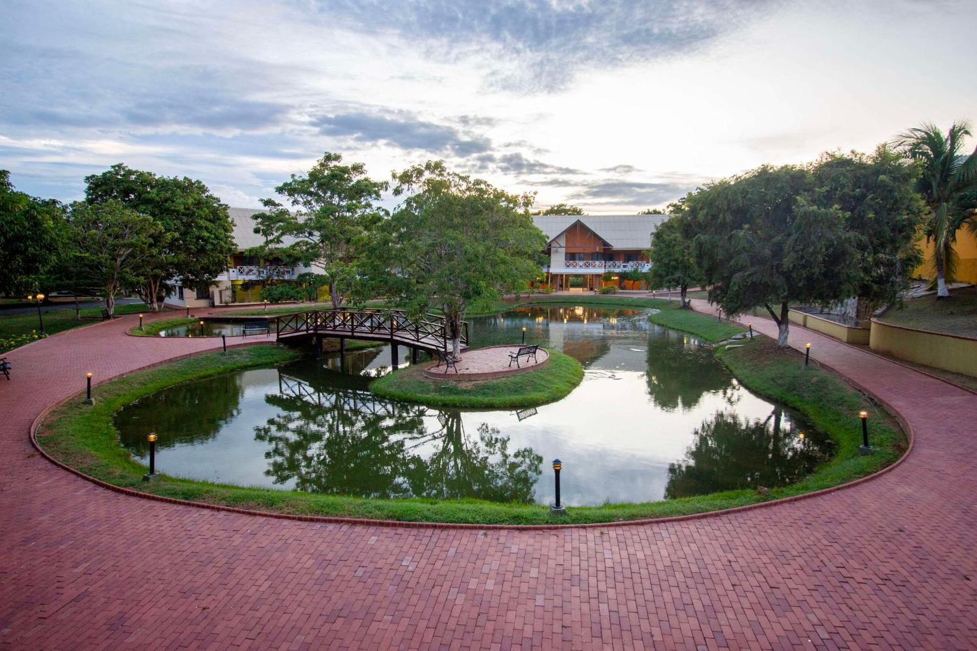 Hotel Faranda Guayacanes, A Member Of Radisson Individuals Chitré Eksteriør billede